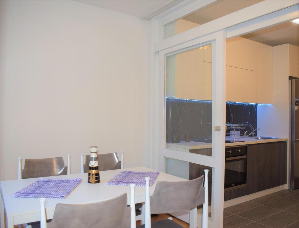Tea'S Apartment, Skopje City - Centre Ngoại thất bức ảnh